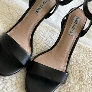 steve madden black heels